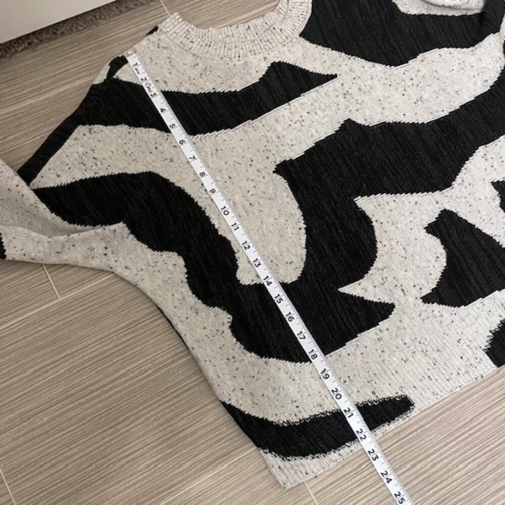 NWT NIC+ZOE Dusk Days Abstract Sweater Black Gray Size Small - Picture 16 of 16